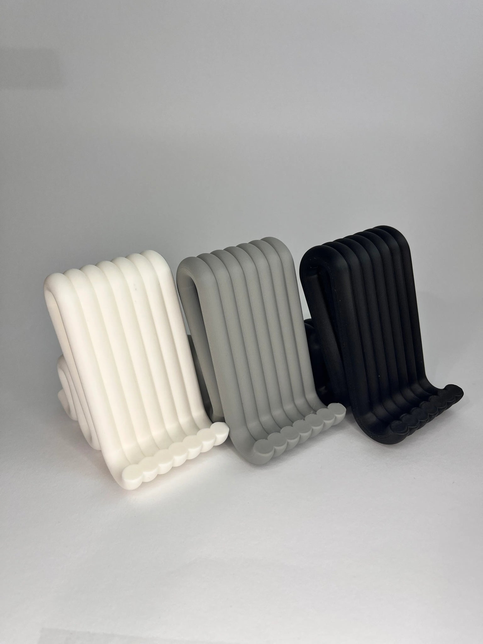 Handyhalterung Geschwungen - Fomio