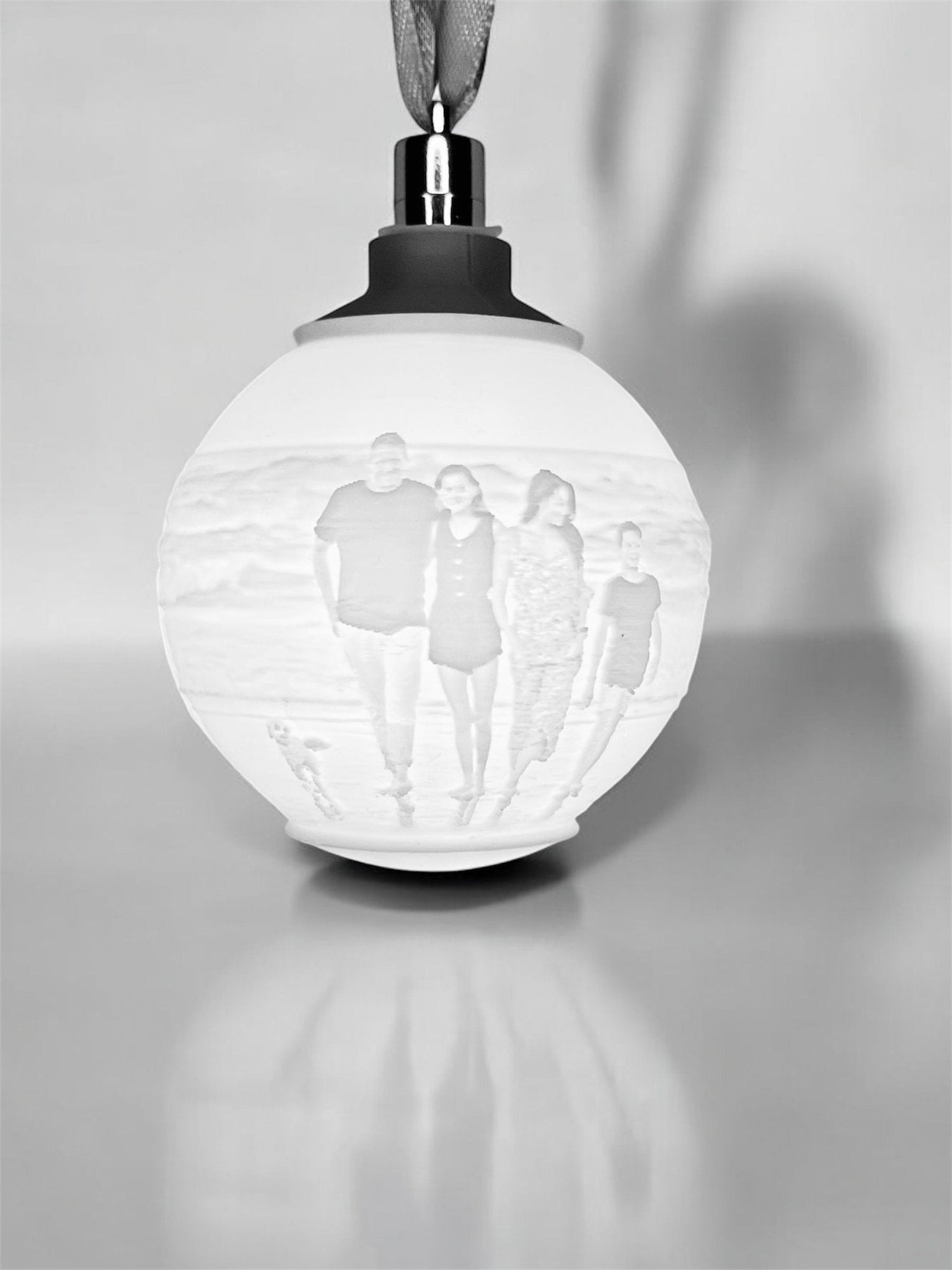 Personalisierte Lithophane Weihnachtskugel mit Foto – Einzigartige Deko